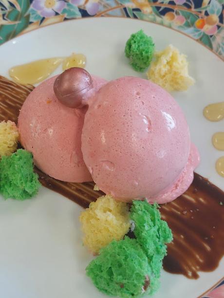 HELADO DE FRAMBUESAS EN MOLDE