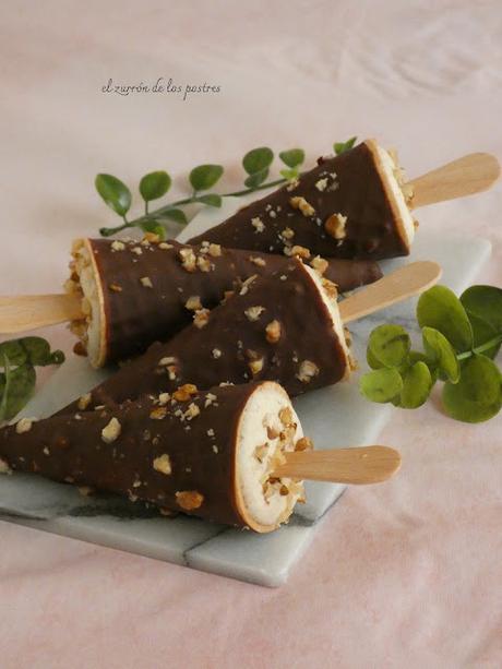 Helado de Dátiles en Cucurucho Helado de Dátiles en Cucurucho