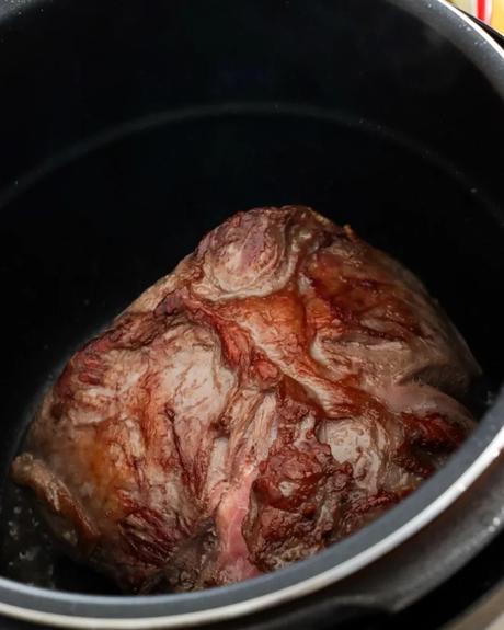 carne dorada en olla