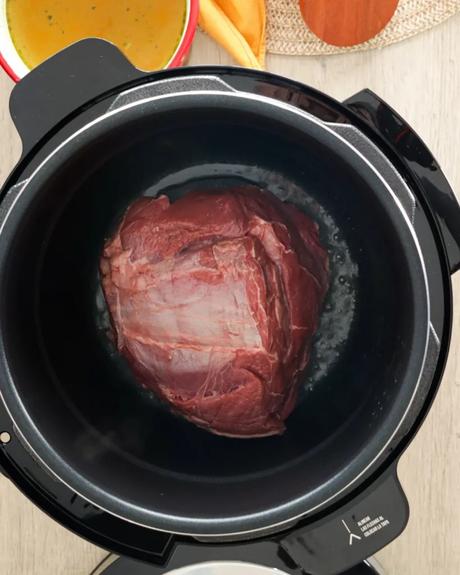 Carne Desmechada sellar carne en olla electrica