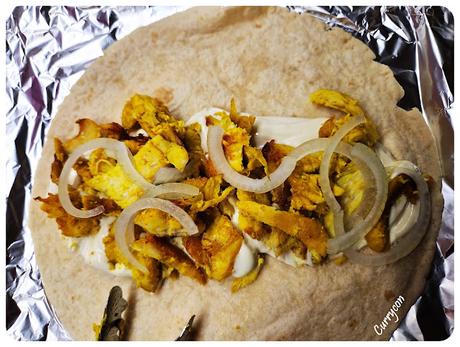 Showarma - Kebab - Lahmacun con salsa