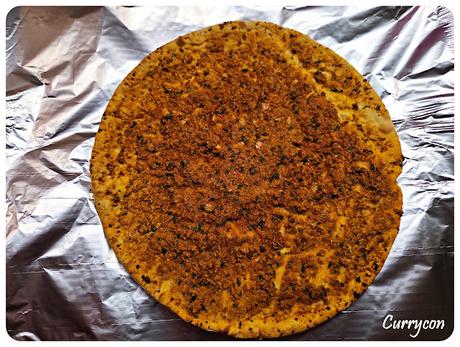 Showarma - Kebab - Lahmacun con salsa