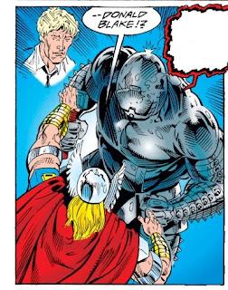 El Mjolnir marvelita (derribando el Thor de Aaron)