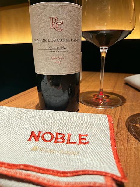 Restaurante Noble, en Valencia (España) Restaurante Noble, en Valencia (España)