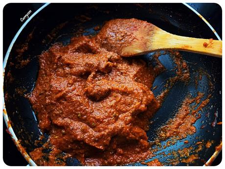 Salsa roja para kebab casera
