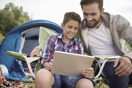 Estudio Ibope || 99% de los chilenos sigue conectado en vacaciones Estudio Ibope || 99% de los chilenos sigue conectado en vacaciones