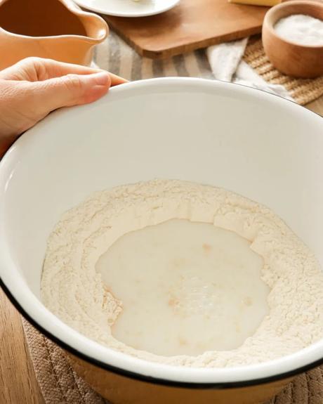 Pan Libro mezclar ingredientes