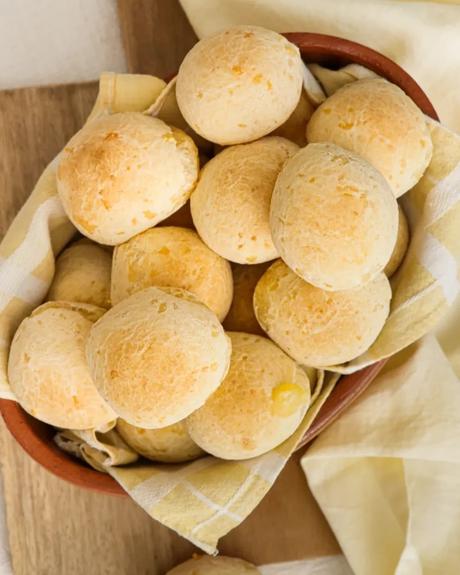 pao de queijo brasilero listo