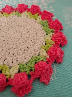 Flores y Maceta en Crochet: Flores y Maceta en Crochet: