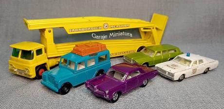 Guy Warrior transporte de autos de King Size de Matchbox