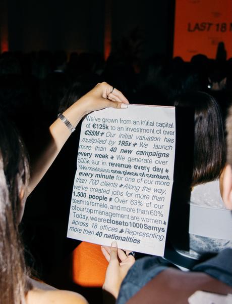 La nueva identidad de SAMY toma forma en papel