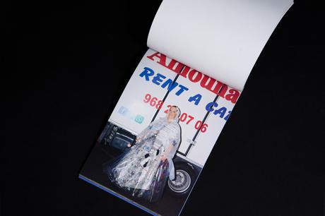 Falleras, graffitis y papel: cuando el folklore se imprime