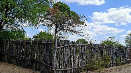 NAMIBIA : EN LA REGIÓN DE ZAMBEZE NAMIBIA : EN LA REGIÓN DE ZAMBEZE