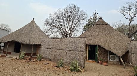 ZAMBIA : EL POBLADO MUKUMi ZAMBIA : EL POBLADO MUKUMi