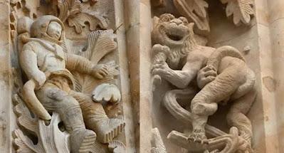 El falso OOPArt: Astronauta y Dragon de Salamanca Detalle esculpido del astronauta y del dragon en la Puerta de Ramos de la Catedral de Salamanca.