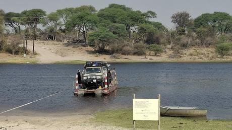 BOTSUANA :  EL PARQUE NACIONAL MAKGADIKGADI PANS