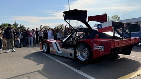 El auto chileno que podría transformarse en una leyenda a escala 1:64 El auto chileno que podría transformarse en una leyenda a escala 1:64