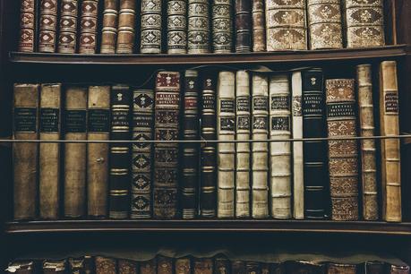 LA HISTORIA DE LAS PRIMERAS BIBLIOTECAS