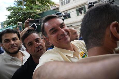 Cierran los colegios electorales en Brasil Cierran los colegios electorales en Brasil