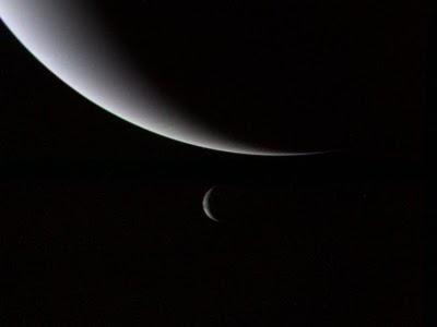 Nuevo estudio de la atmósfera de Tritón proporciona interesante información