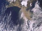 Evolución penacho ceniza volcán Eyjafjälla vista desde satélite