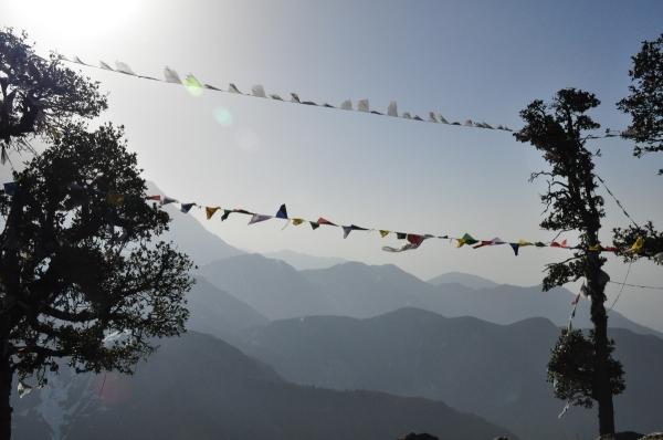 Trekking a Triund