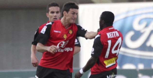 Cuando lo personal invade el césped