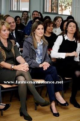 Dña. Letizia visita el colegio Joaquín Blume en Torrejón de Ardoz. El look de la Princesa