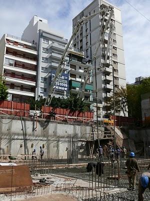 La Ceremonia de la Platea y la Grúa en la Torre Town House Soho II
