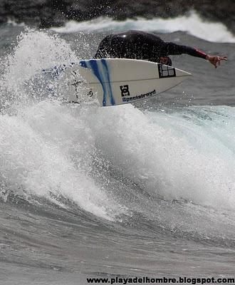 SONRÍA, POR  FAVOR...