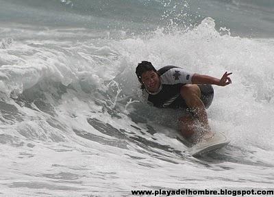 SONRÍA, POR  FAVOR...