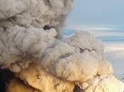 nube volcán