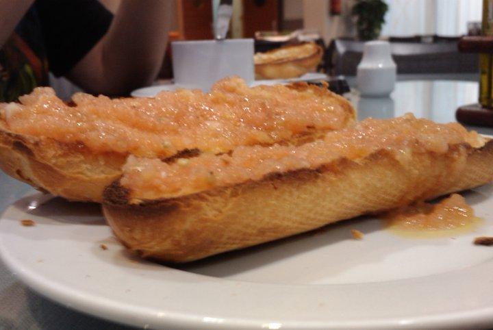 Proxima parada Madrid, correspondencia con Formentera