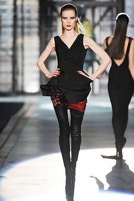 MILAN FW 2010: Dsquared2 Woman
