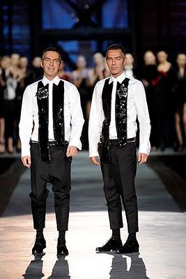 MILAN FW 2010: Dsquared2 Woman