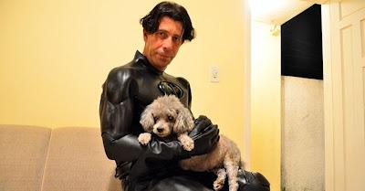 Un Batman de verdad por las calles de Brasil