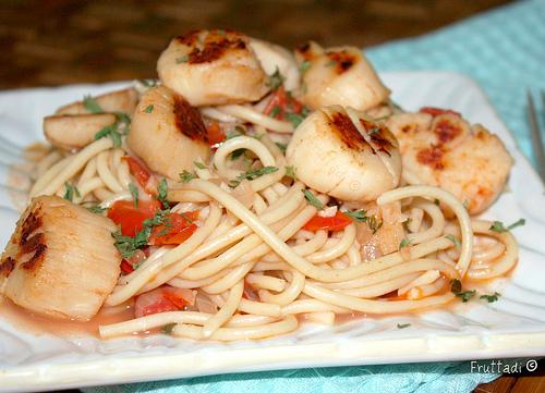 Scallops con pasta