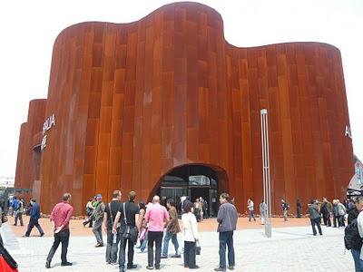 Galería de Sombreros: Un Paseo por la Expo de Shangai 2010