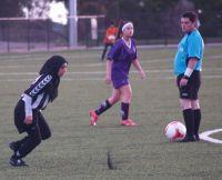 Futbolistas australianas con velo contra prohibición de FIFA
