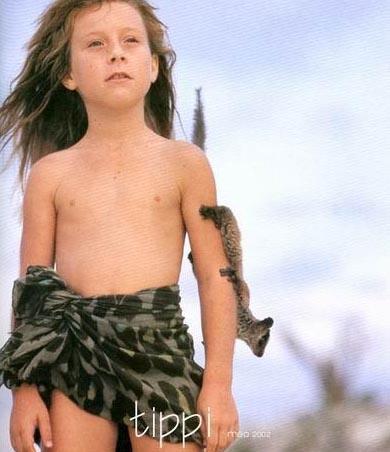 2 Tippi la Niña de la Selva