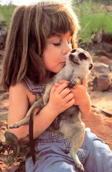 8 Tippi la Niña de la Selva