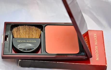 Dolline The Pure Powder Glow by Kevyn Aucoin