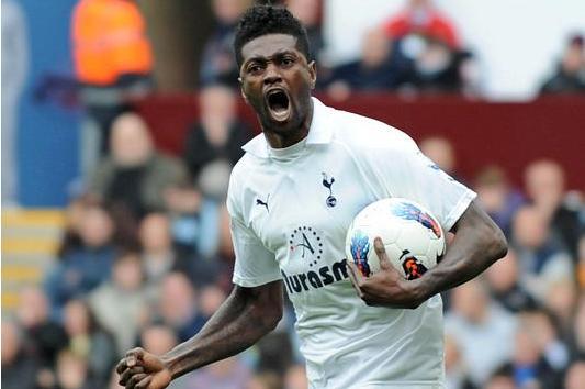 Adebayor mantiene vivo el sueño del Tottenham