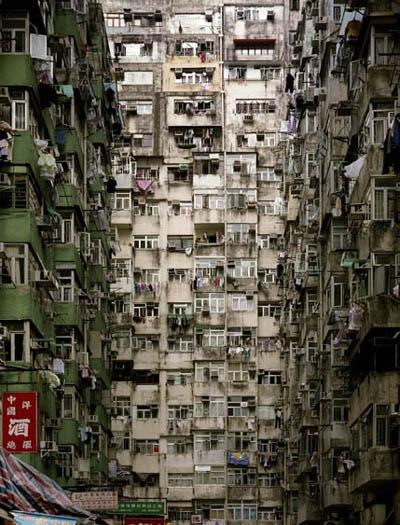 bionicaarquitectura:  La ciudad amurallada de Kowloon, ciudad de...