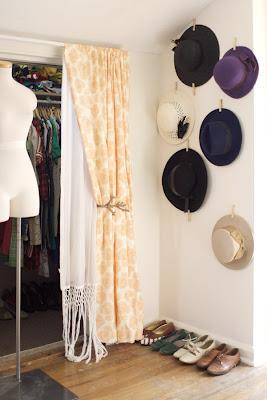 decorar paredes con sombreros