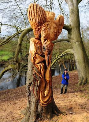 Esculturas con árboles