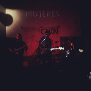 [Concierto] Mujeres - Sala El Cau (TGN) - (27/04/2012)