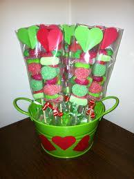 Ideas para brochetas de chuches