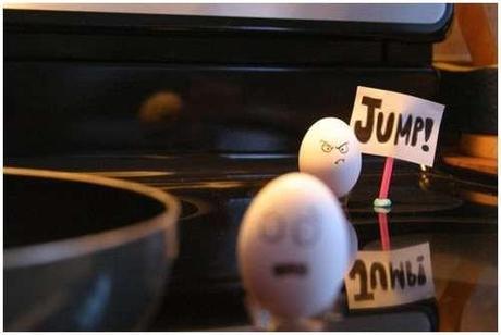 De huevos…