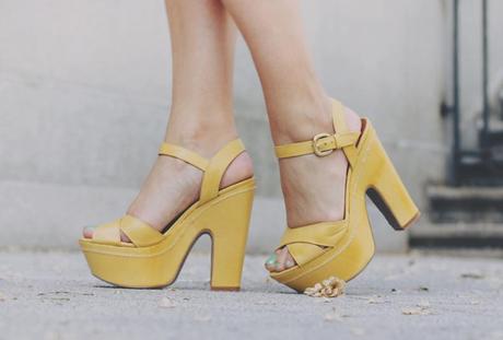 Yellow! collagevintage